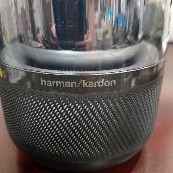 Harman Kardon Allure Portable Voice-Activated Speaker with Amazon Alexa - Picture 8 of 9